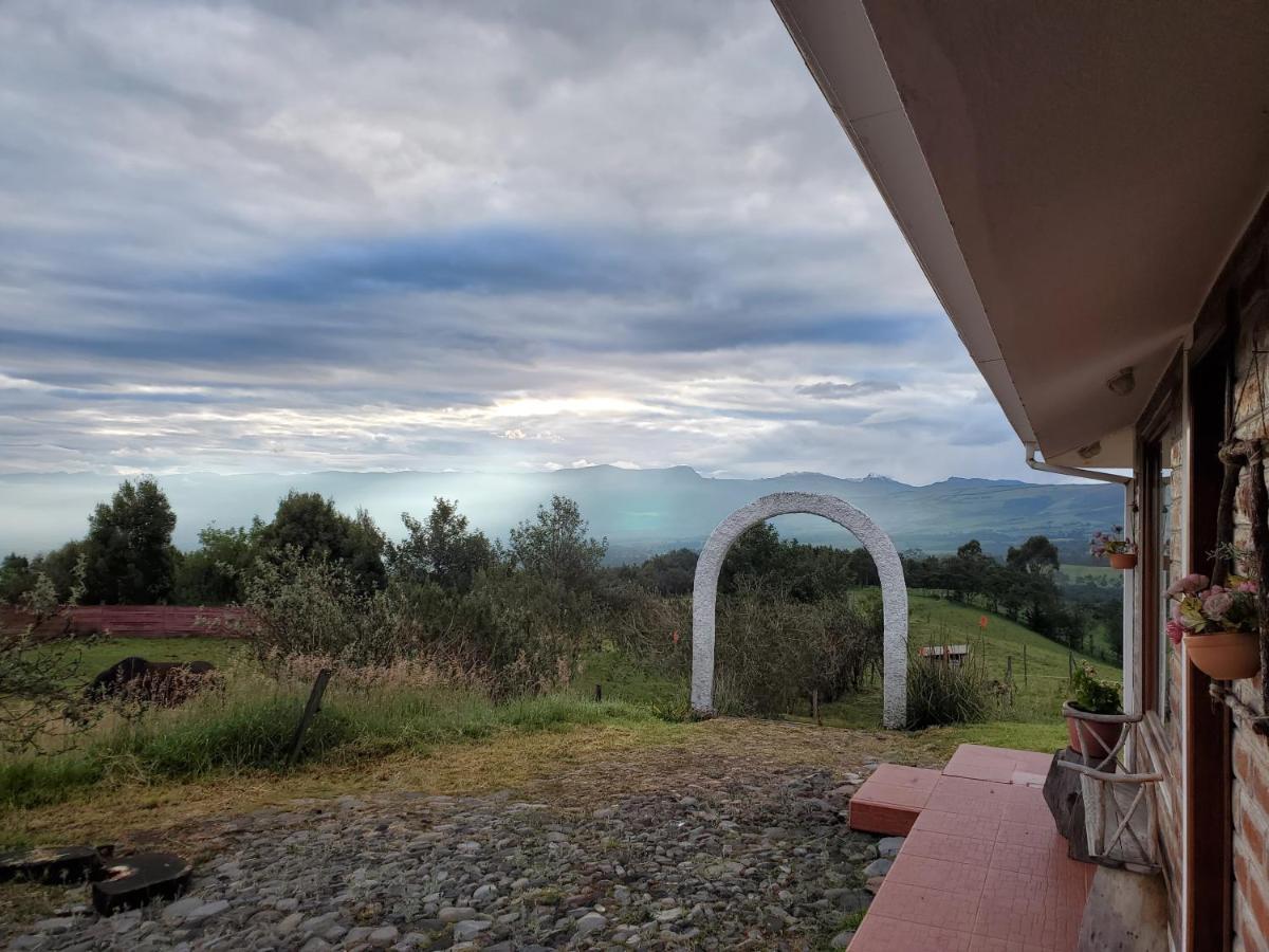 Balcon Al Cotopaxi Hosteria Сангольки Экстерьер фото
